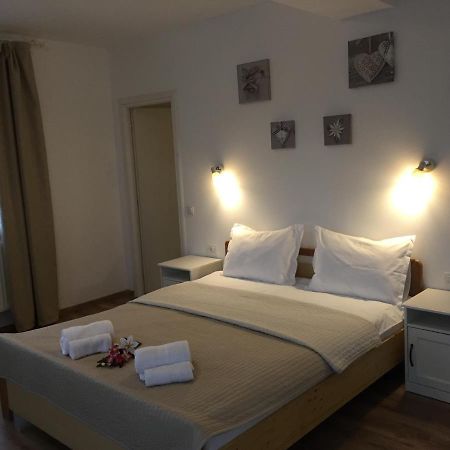 Top Style Villa Bragadiru Екстер'єр фото