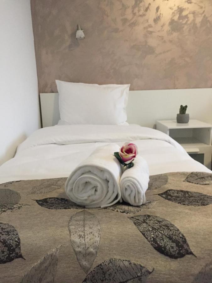 Top Style Villa Bragadiru Екстер'єр фото